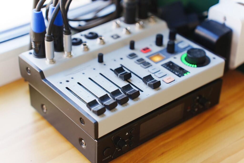 Audio Mixer Vs Audio Interface